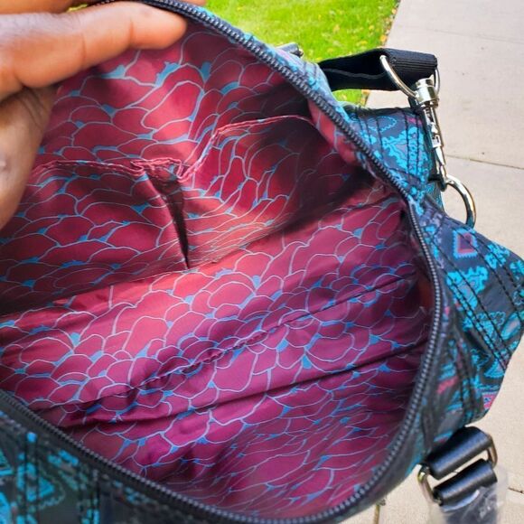 NWT Hadaki Nola Vegan Small Duffle Messenger Bag. - Picture 6 of 15